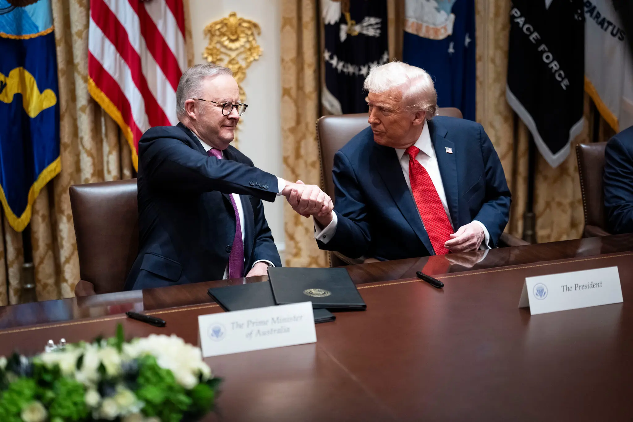 США розривають залежність від Китаю за рахунок Австралії: що насправді стоїть за «угодою на $8,5 млрд» з рідкоземів